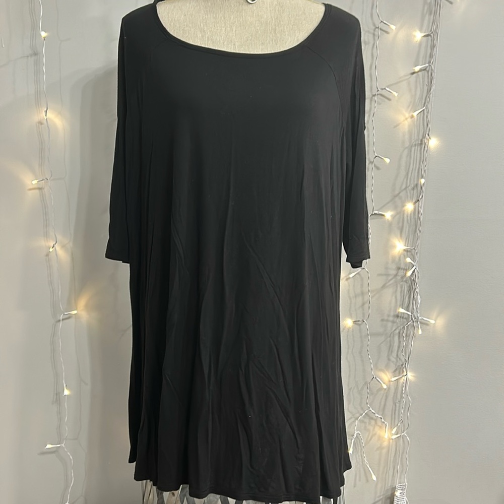 Terra & Sky 1X cold shoulder